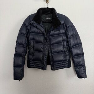 Marmot 700 Down Fill Puffer Jacket in Blue Black Small